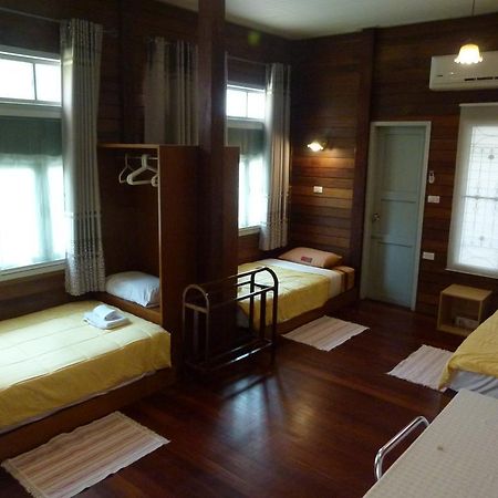 Bed and Breakfast Ban Boonchu Аюттхая Екстер'єр фото